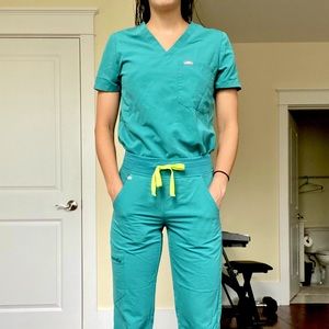 FIGS Limited Edition Teal Scrubs SET